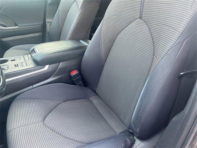 used 2022 Toyota Highlander car, priced at $28,894