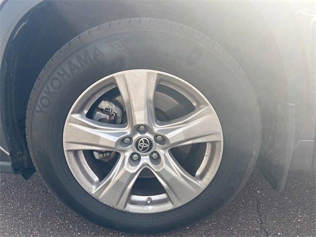 used 2022 Toyota Highlander car, priced at $28,894