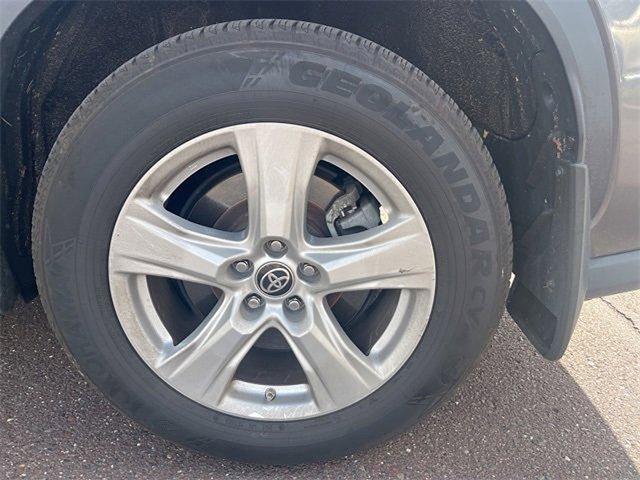 used 2022 Toyota Highlander car, priced at $28,894