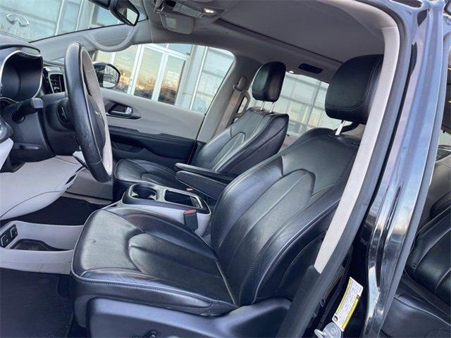 used 2019 Chrysler Pacifica car, priced at $21,999