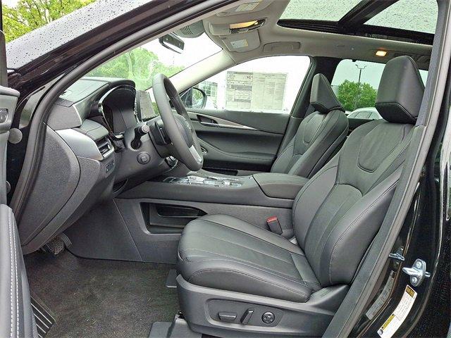 new 2025 INFINITI QX60 car, priced at $61,080