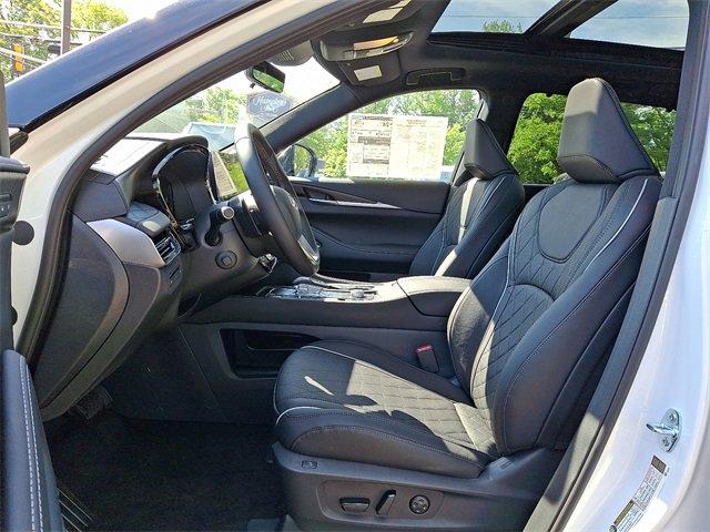 new 2025 INFINITI QX60 car, priced at $69,550