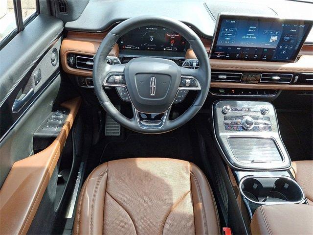 used 2023 Lincoln Nautilus car, priced at $43,889