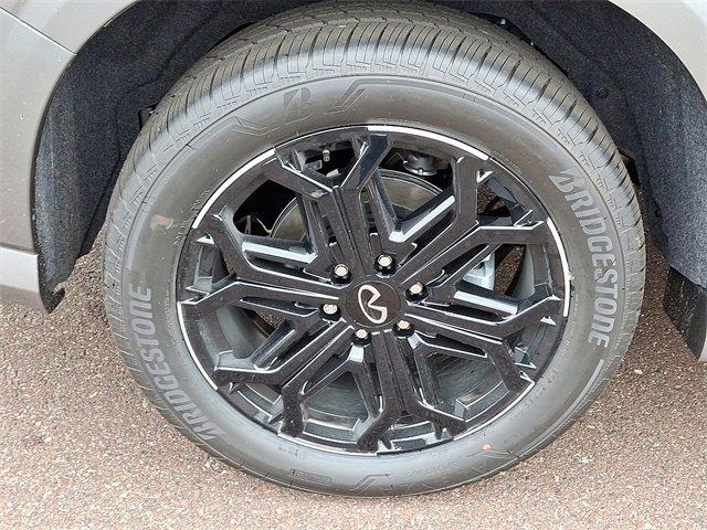 new 2026 INFINITI QX80 car, priced at $104,835