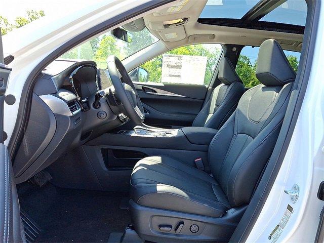new 2025 INFINITI QX60 car, priced at $61,080