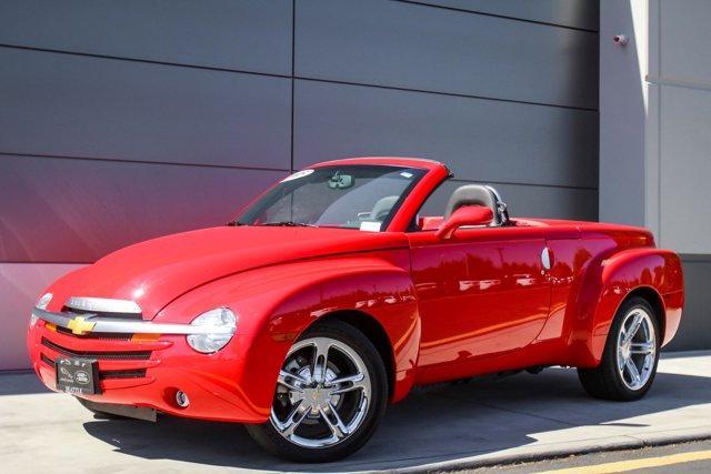 used 2005 Chevrolet SSR car, priced at $34,900