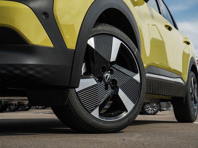 new 2025 Nissan Kicks car, priced at $30,749