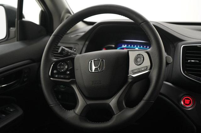used 2022 Honda Pilot car, priced at $34,998