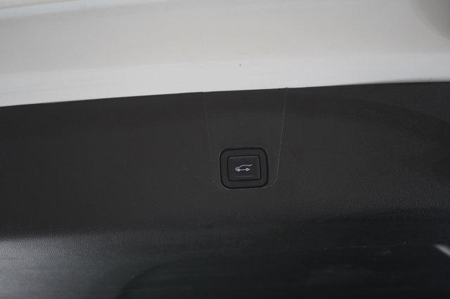 used 2020 Chevrolet Traverse car, priced at $29,599