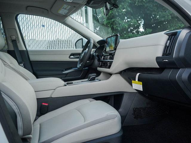 new 2025 Nissan Pathfinder car, priced at $46,499