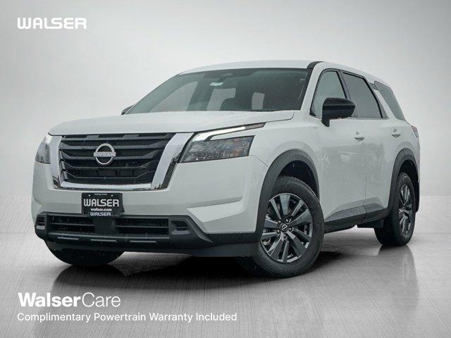 new 2024 Nissan Pathfinder car, priced at $35,699