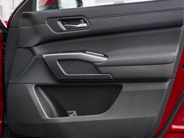 new 2025 Nissan Pathfinder car, priced at $43,799