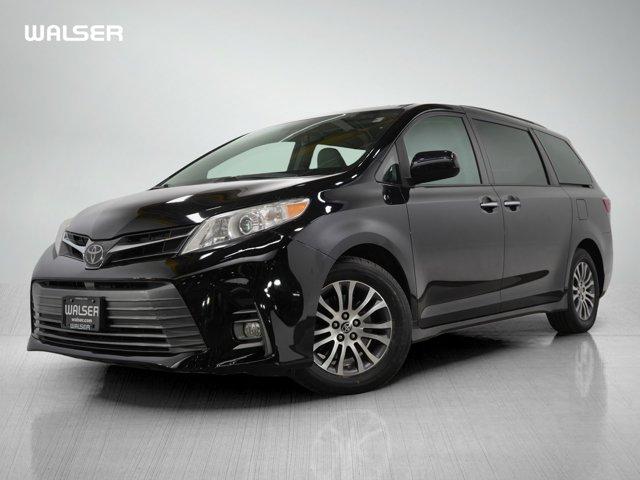 used 2020 Toyota Sienna car, priced at $27,299