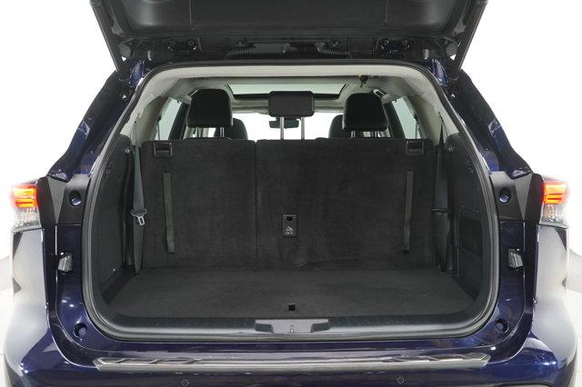 used 2023 Toyota Highlander car, priced at $46,998
