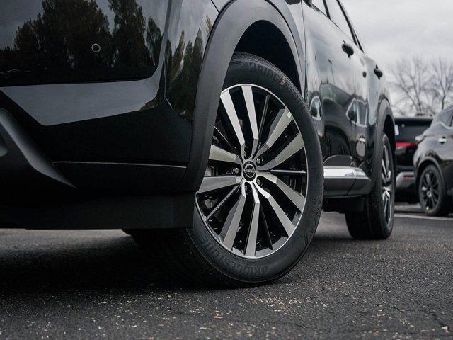 new 2025 Nissan Pathfinder car, priced at $53,060