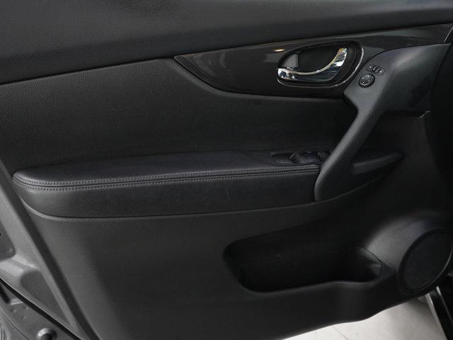 used 2020 Nissan Rogue car, priced at $18,998