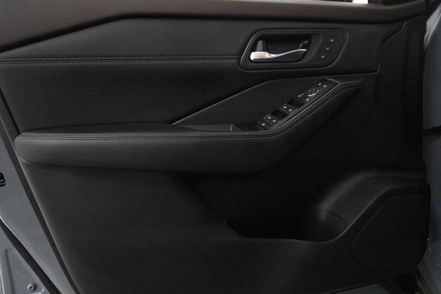 used 2023 Nissan Rogue car, priced at $27,599