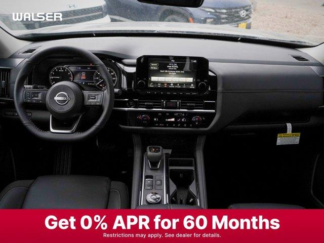 new 2025 Nissan Pathfinder car, priced at $37,977