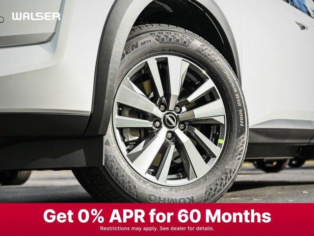 new 2025 Nissan Pathfinder car, priced at $37,977
