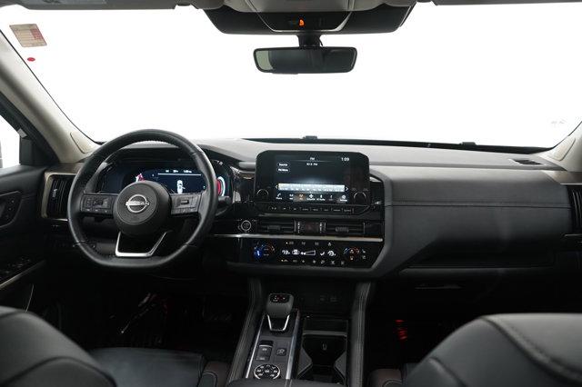 used 2024 Nissan Pathfinder car, priced at $40,998