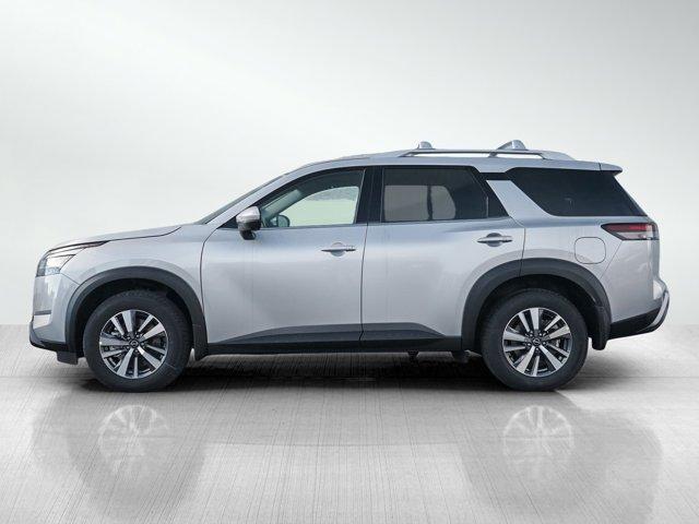 new 2024 Nissan Pathfinder car, priced at $42,599