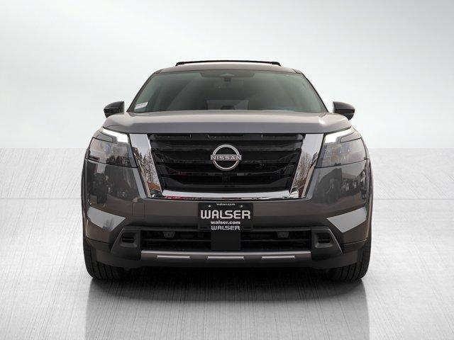 new 2025 Nissan Pathfinder car, priced at $51,689