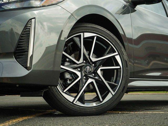 new 2025 Nissan Sentra car, priced at $27,699