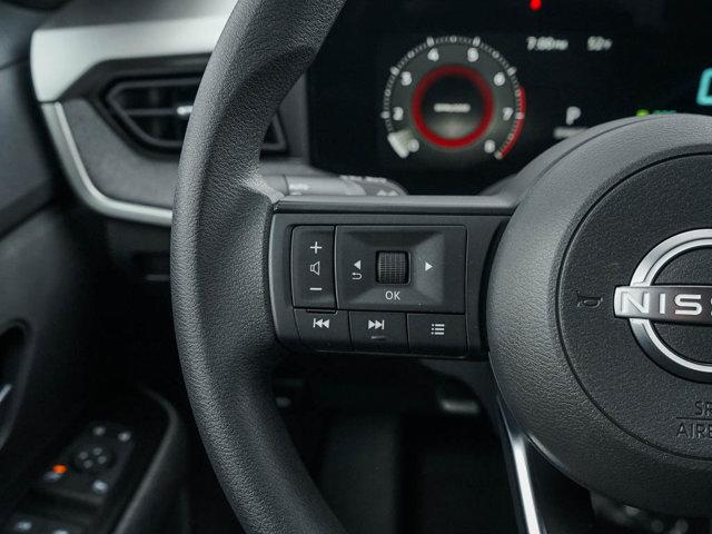 new 2025 Nissan Kicks car, priced at $27,999