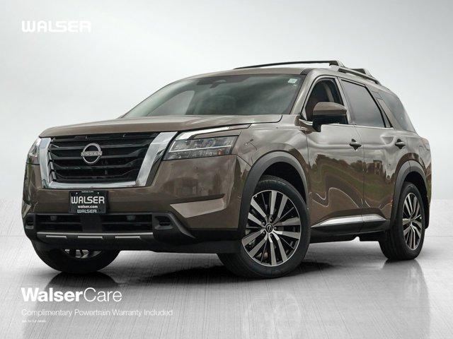 new 2024 Nissan Pathfinder car, priced at $55,185