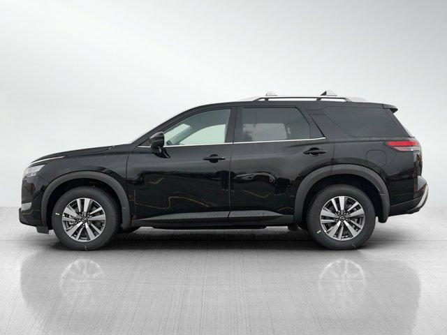 new 2024 Nissan Pathfinder car, priced at $42,599