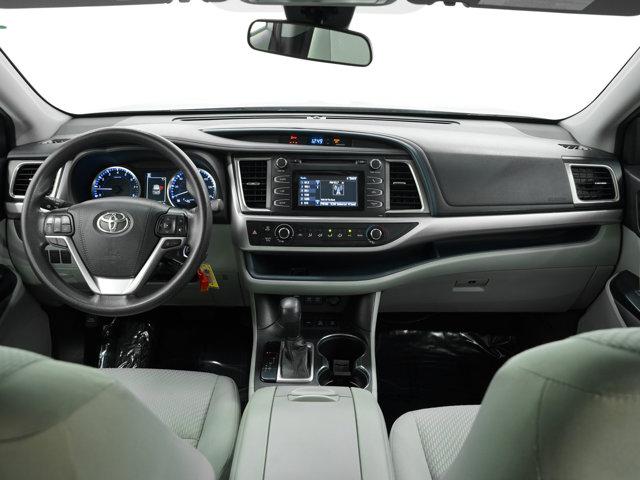 used 2018 Toyota Highlander car, priced at $21,998