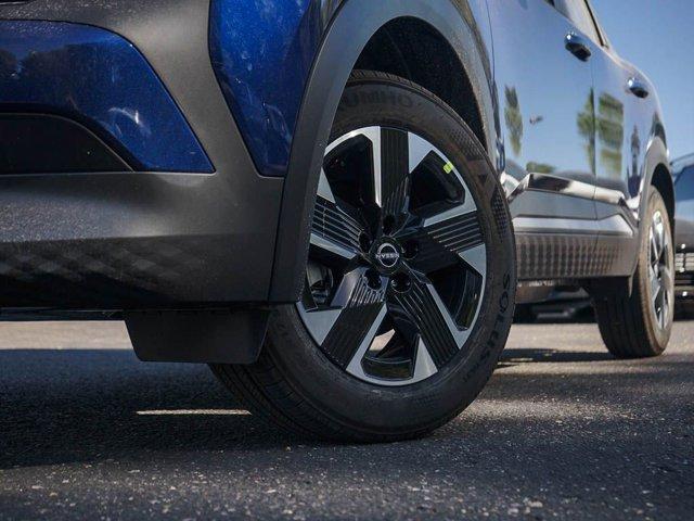 new 2025 Nissan Kicks car, priced at $27,999