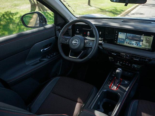 new 2025 Nissan Kicks car, priced at $30,199