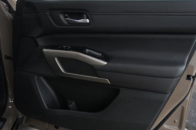 used 2023 Nissan Pathfinder car, priced at $39,599