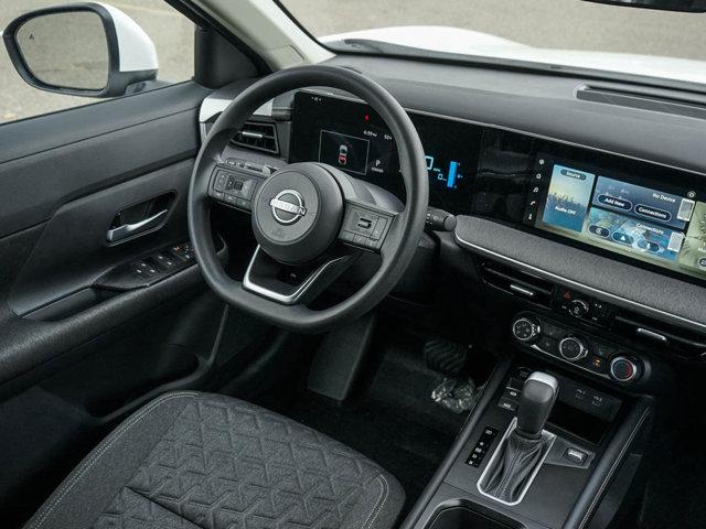 new 2025 Nissan Kicks car, priced at $27,499