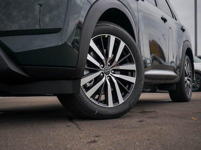 new 2025 Nissan Pathfinder car, priced at $50,899