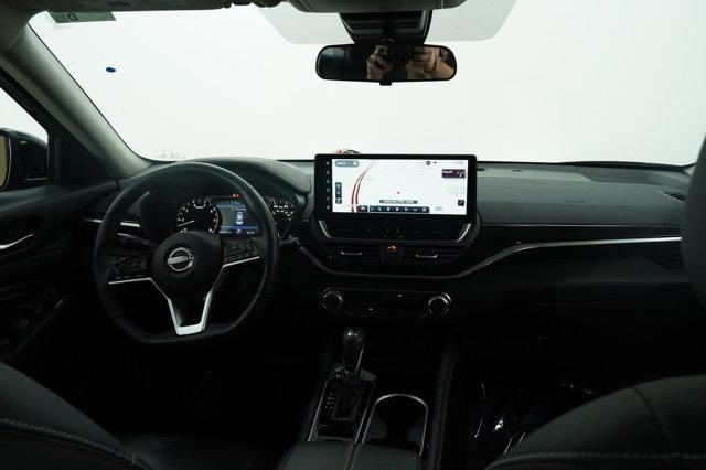 used 2023 Nissan Altima car, priced at $25,998