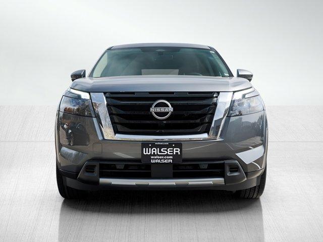 new 2025 Nissan Pathfinder car, priced at $48,199