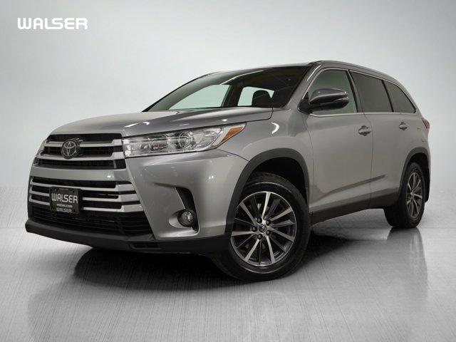 used 2019 Toyota Highlander car, priced at $25,399