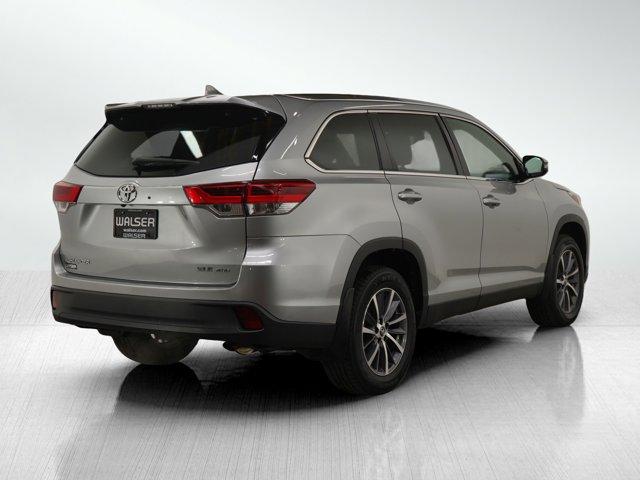 used 2019 Toyota Highlander car, priced at $25,399