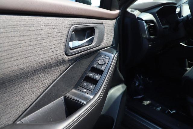 used 2021 Nissan Rogue car, priced at $22,998
