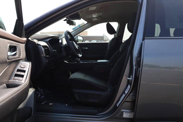 used 2021 Nissan Rogue car, priced at $22,998