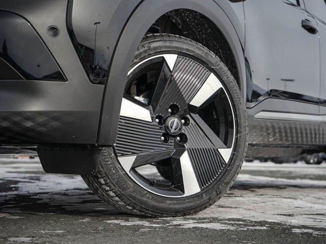 new 2025 Nissan Kicks car, priced at $30,399