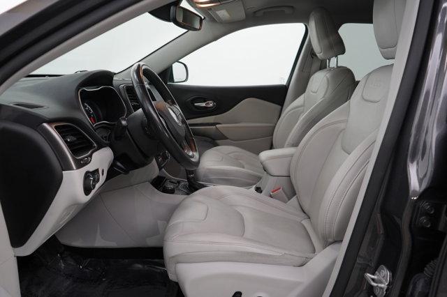 used 2021 Jeep Cherokee car, priced at $19,998