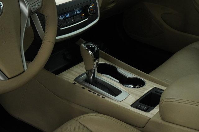 used 2016 Nissan Altima car
