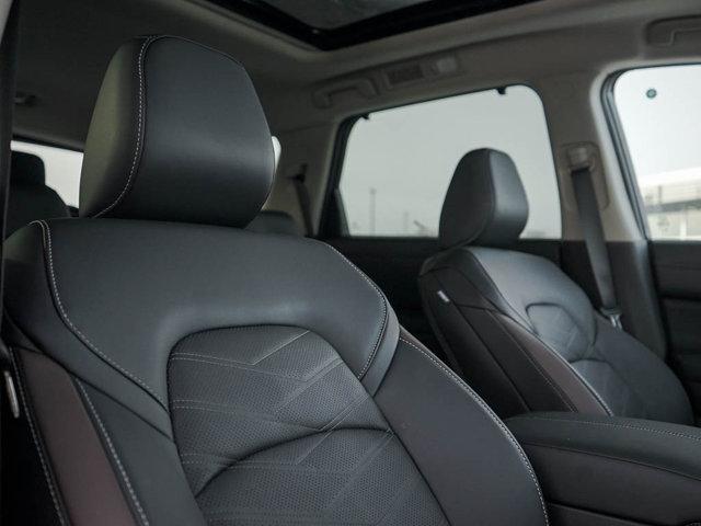 new 2025 Nissan Pathfinder car, priced at $51,299
