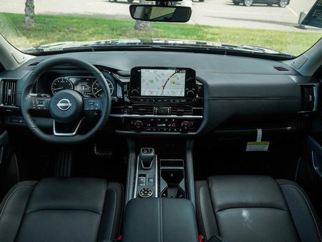 new 2025 Nissan Pathfinder car, priced at $46,199