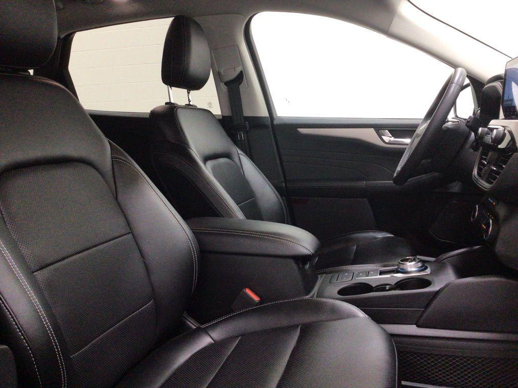 used 2022 Ford Escape car, priced at $28,000