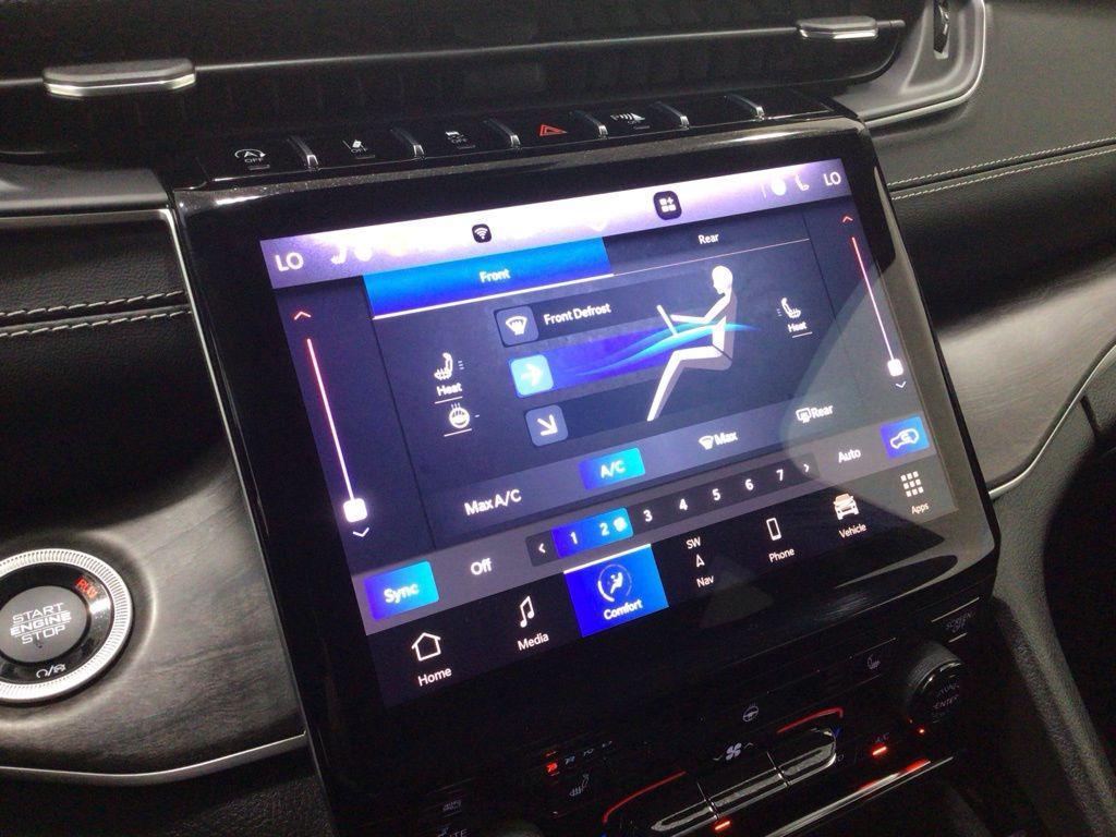 used 2022 Jeep Grand Cherokee L car, priced at $25,900