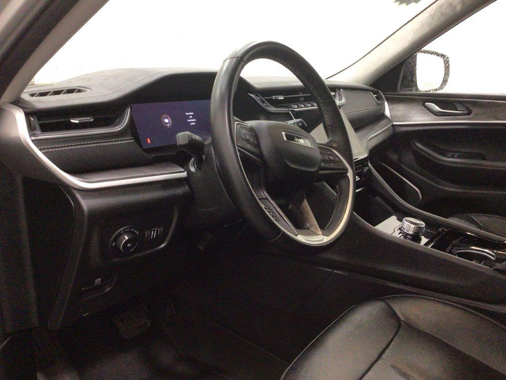 used 2022 Jeep Grand Cherokee L car, priced at $25,900